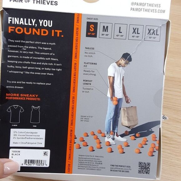 PAIR OF THIEVES Shirt Mens Small Black Pullover Crew Super Soft Logo Tee - Picture 6 of 7